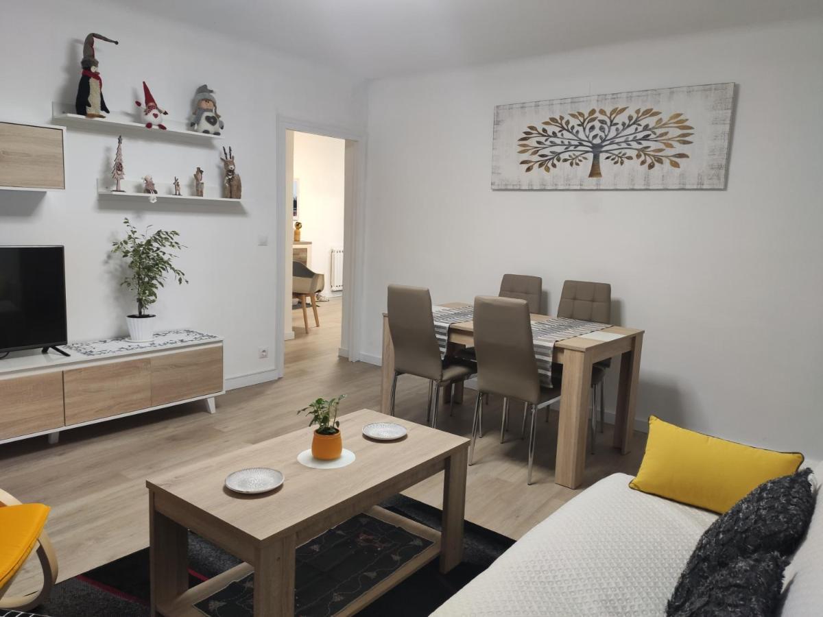 Apartamento Estel La Seu d'Urgell Zewnętrze zdjęcie